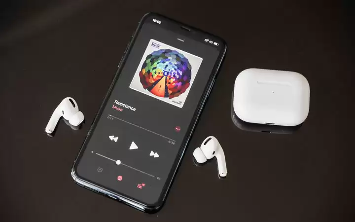 AirPods Pro�ӳ����AirPods���Ͷ���