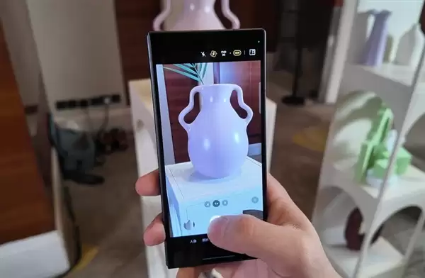三星Galaxy Z Fold8系列安卓首款阔折叠旗舰手机上手体验_wishdown.com 安卓首款阔折叠 三星Galaxy Z Fold8系列上手体验