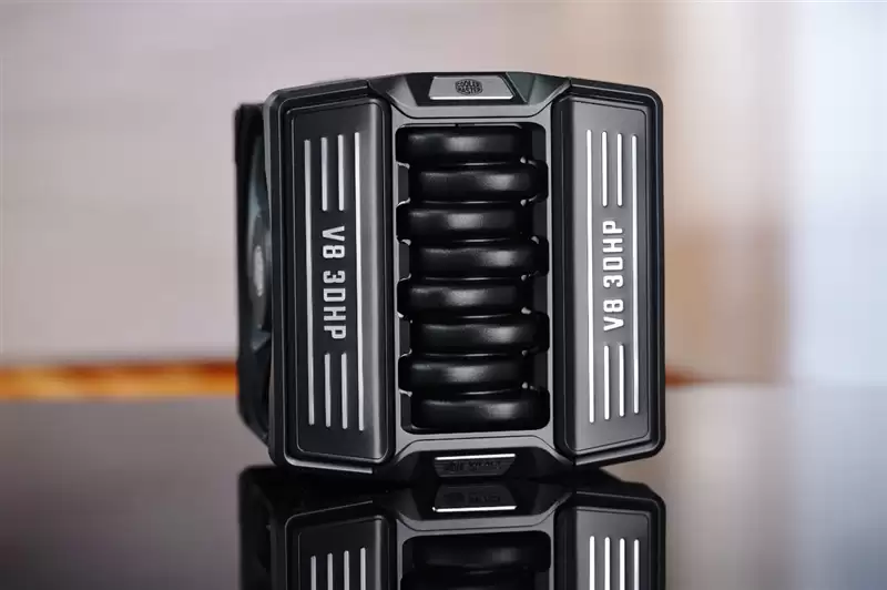 近十年最帅风冷!酷冷至尊V8 ACE 3DHP散热器评测:单塔能干翻双塔_wishdown.com 近十年最帅风冷!酷冷至尊V8 ACE 3DHP散热器评测:单塔能干翻双塔_wishdown.com