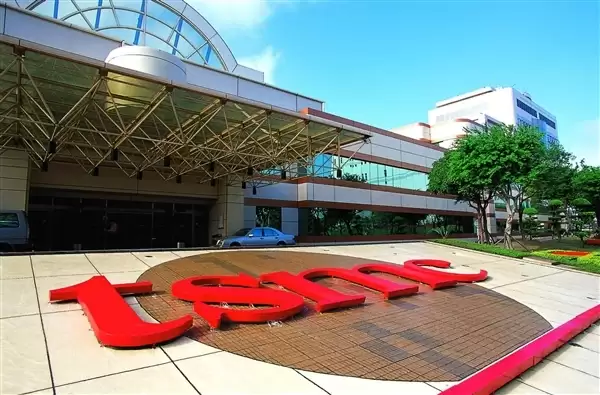 ��ɫ��AI�ֳ�ս���к���̨��������Ӣ�ض���2nm��Բ��
