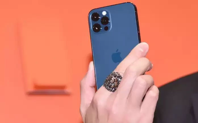 ƻ��iPhone12�ֻ����������̳�