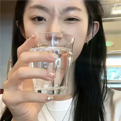 “简单有深度”的女生网名怎么取?附精选100个_wishdown.com “简单有深度”的女生网名怎么取?附精选100个_wishdown.com