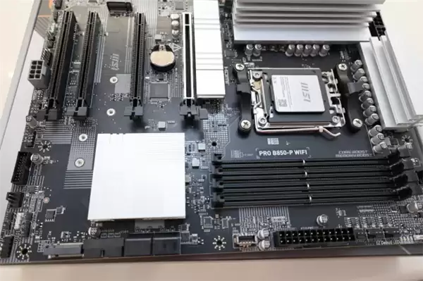 ��Դ���뿳��79%���׿�AMD���� AM5��Դ�̼����������Ѽ�������ں�״̬