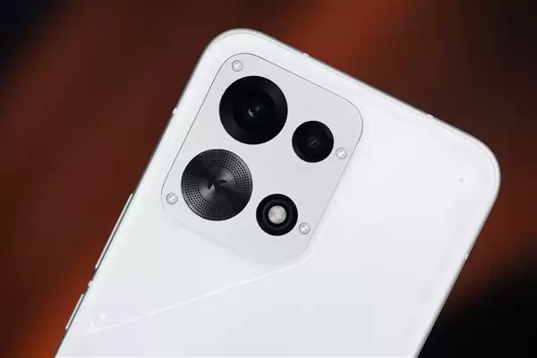 自带散热风扇、IP69防水!OPPO K15图赏_wishdown.com 自带散热风扇、IP69防水!OPPO K15图赏_wishdown.com