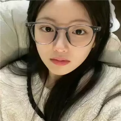 �延���Ů���ǳ�����Ӣ�ľ�ѡ100��