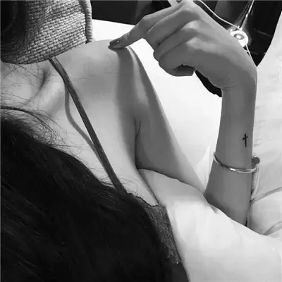 女生简单很丧的网名精选100个_wishdown.com 女生简单很丧的网名精选100个_wishdown.com