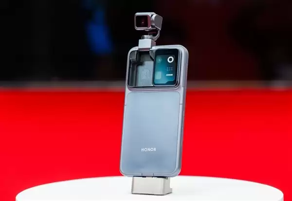 ��ҫRobot Phone�ۼ�9999Ԫ�����Ӧ����ԭ����ɱ�ѹ��