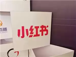 С����������120��AI�й��˺Ų�����18��ƪ��ٱʼ�