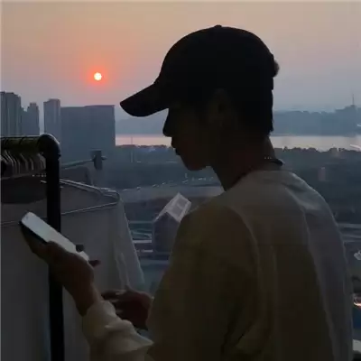 ��������С��������ѡ100�����غ����ǳ�